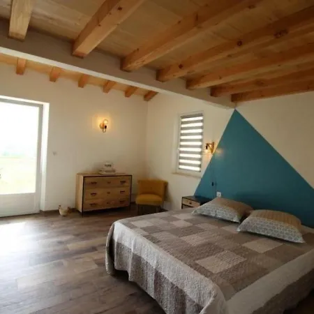 Holiday home House Brouquet *